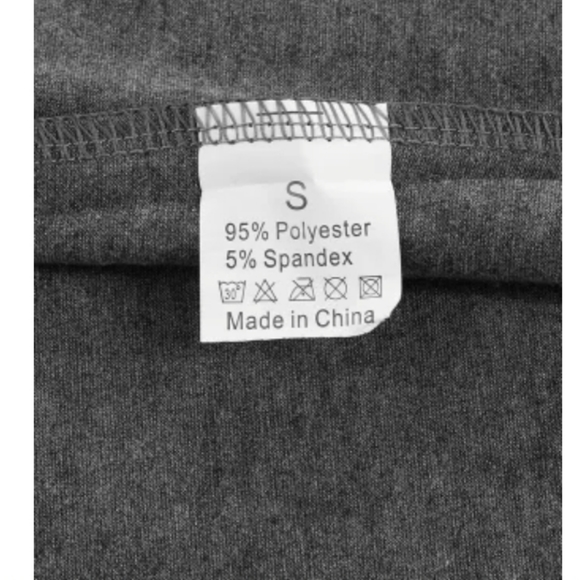 β₯οΈNew boutique Good Vibes tank - Picture 3 of 10